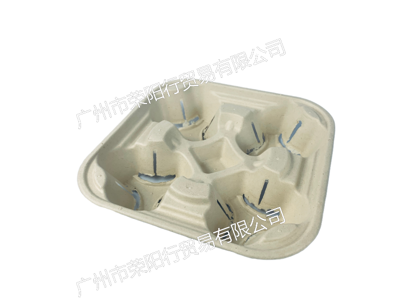 4 cup holders